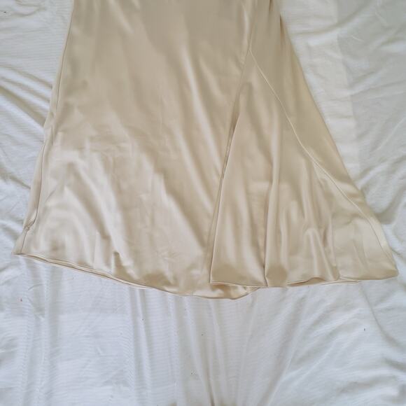 NWT Express High Rise Waisted Satin Maxi Slip Skirt Women Size XL Elastic Waist - Picture 4 of 12